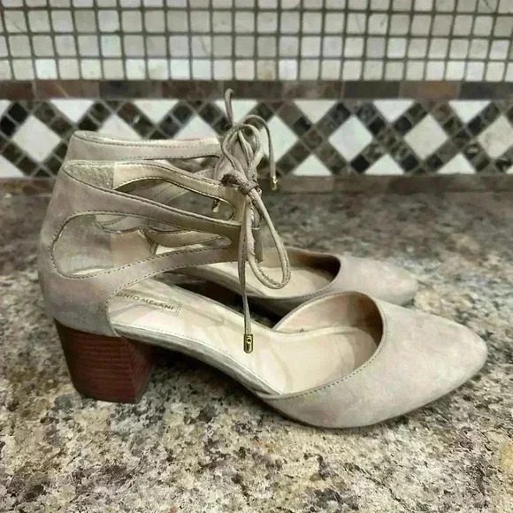 Antonio Melani Brown Suede Leather Tie Heels Pumps Ladies size 9.5 Cottagecore - Picture 4 of 9